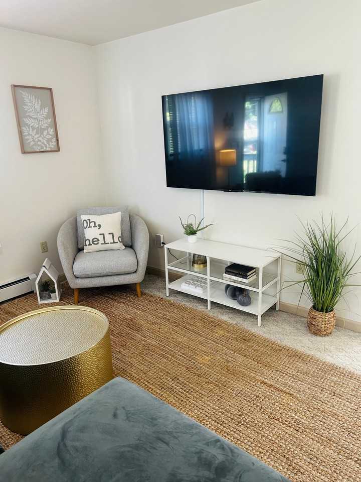 401 Pine St - Photo 3 of 15