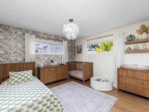 5716 Redwood St - Photo 7 of 15