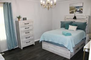 featured image of 1056 Christina St #1
