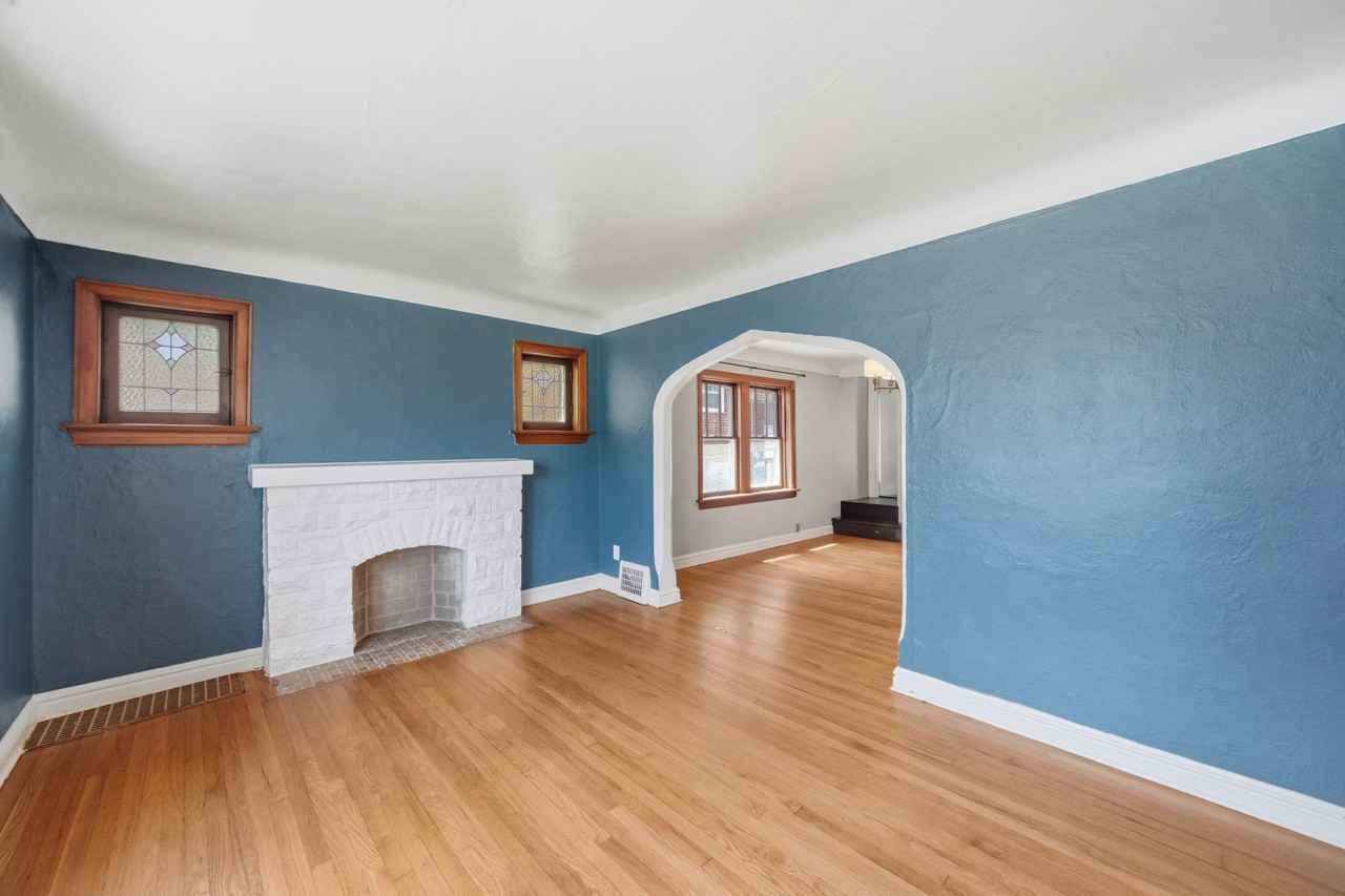 8523 Philo Ave - Photo 5 of 20