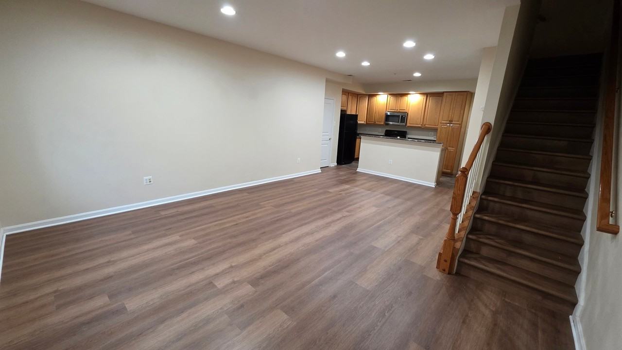 1824A Wheyfield Dr #3A - Photo 4 of 15