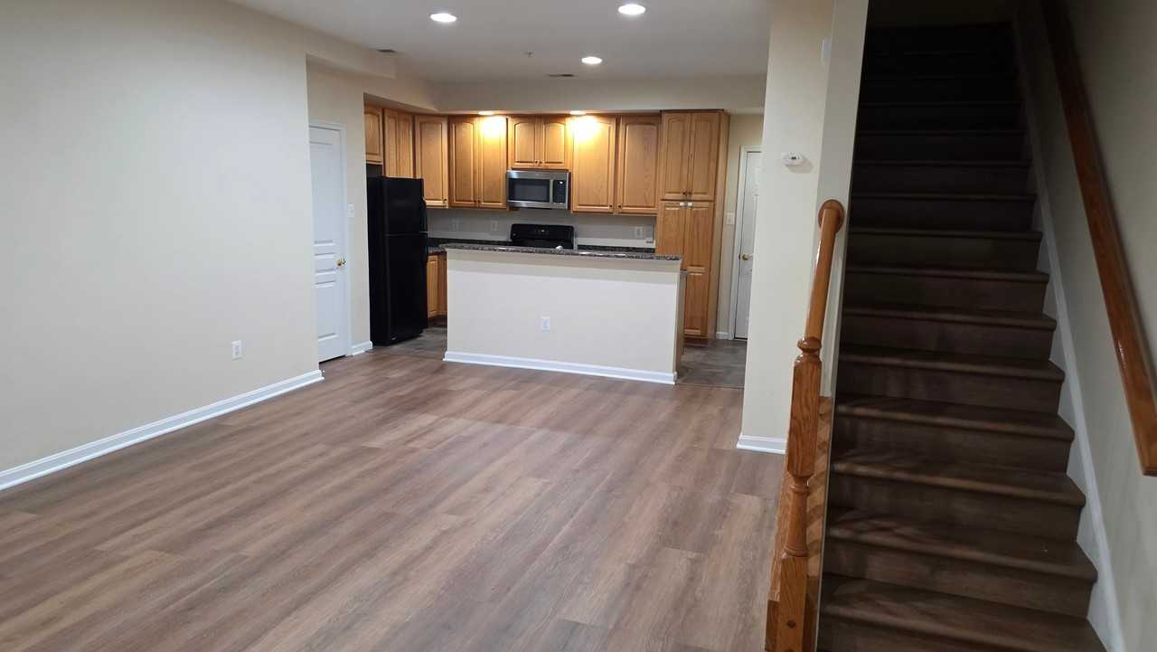 1824A Wheyfield Dr #3A - Photo 5 of 15
