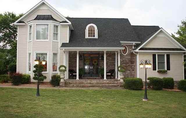 4920 Saint Andrew Ct - Photo 4 of 9