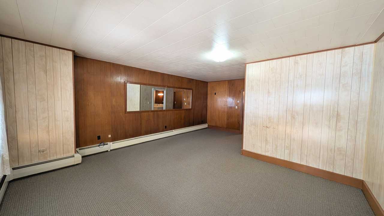 1120 W Arch St #A - Photo 5 of 16