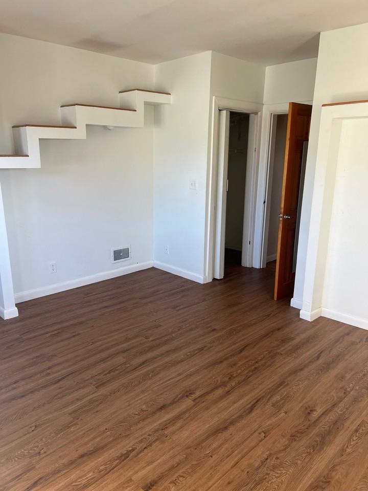 15 West St #A - Photo 4 of 14