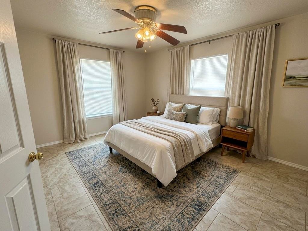 503 S 2nd St - Photo 5 of 10