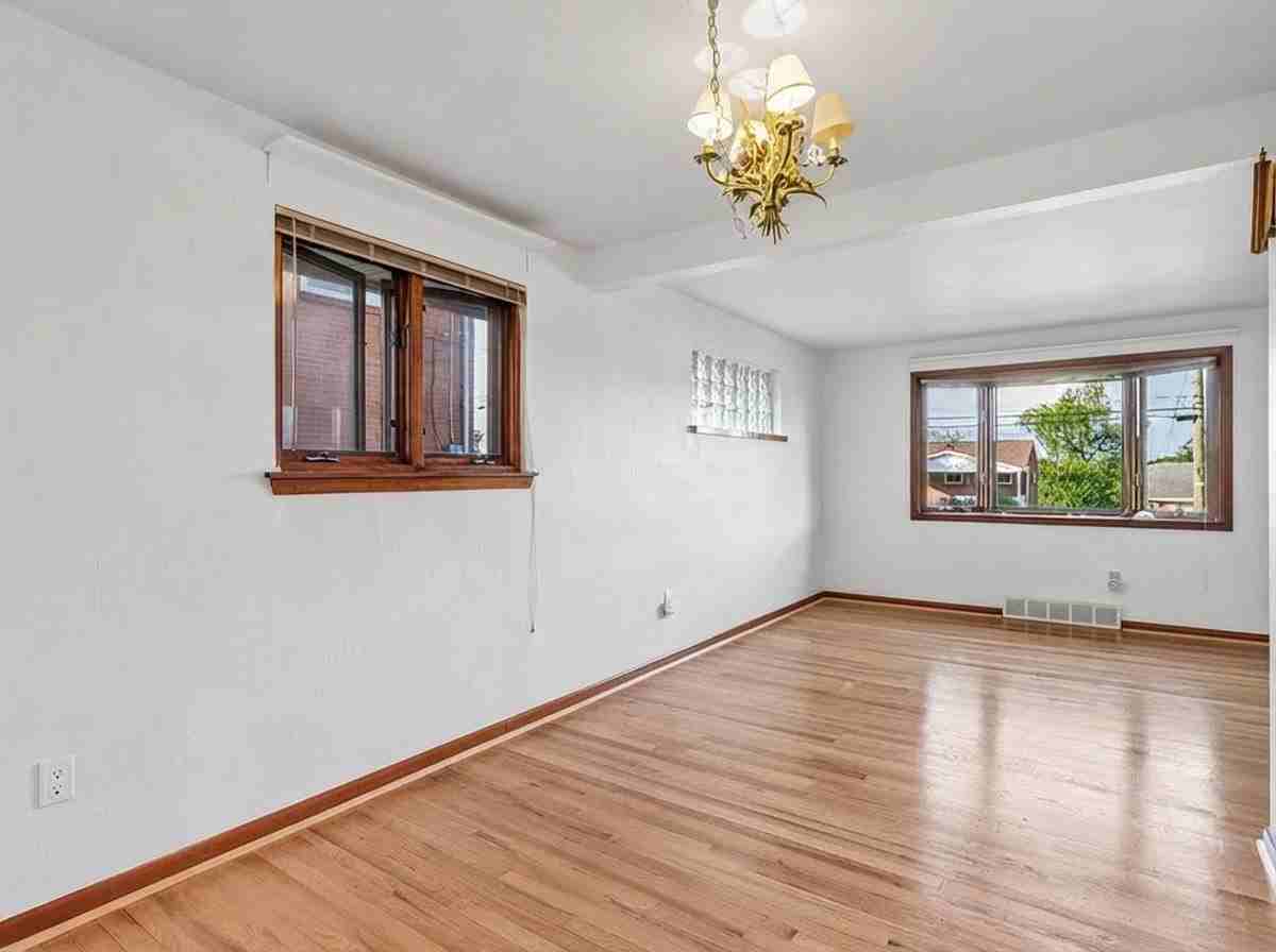 478 Balconade Dr - Photo 7 of 17