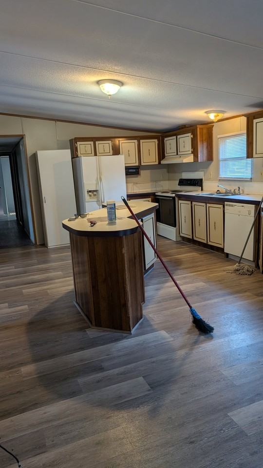501 Red Bird Dr - Photo 3 of 18