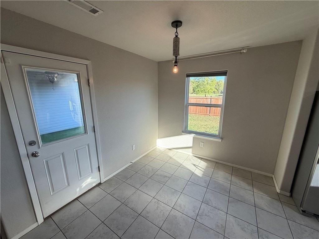 4300 Sw Comstock Ave - Photo 5 of 24