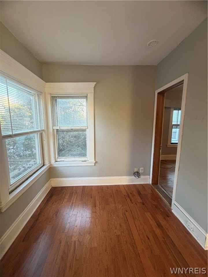 2776 Main St #3 - Photo 6 of 17