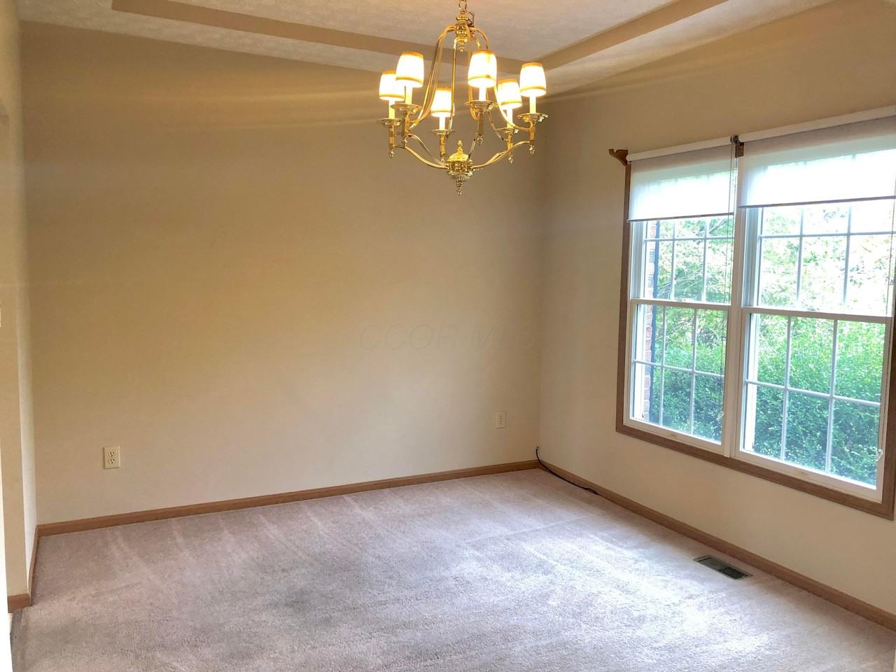 7279 Summerfield Dr - Photo 3 of 29