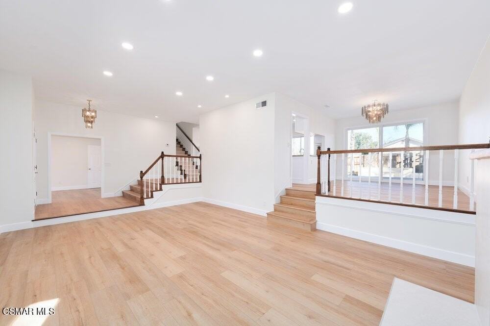 1738 Stoddard Ave - Photo 4 of 50