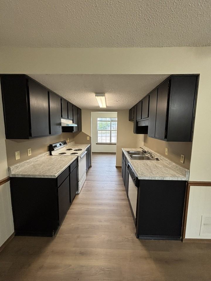 223 Joe St #1 - Photo 5 of 15