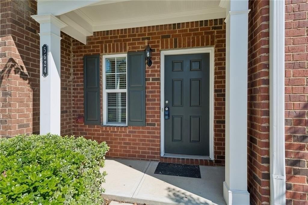 5624 Moresby Ct - Photo 2 of 46