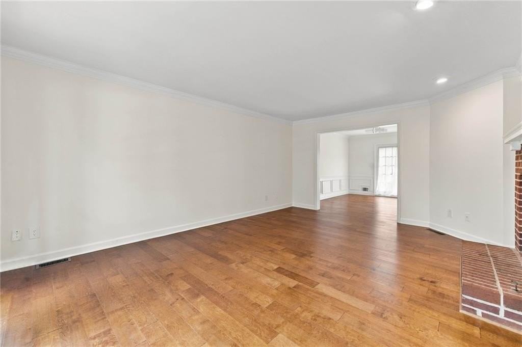 2012 Falcon Glen Ct - Photo 3 of 50