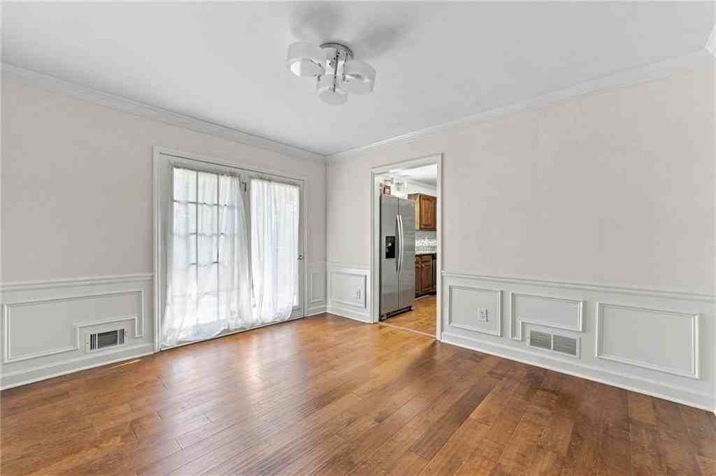2012 Falcon Glen Ct - Photo 5 of 50