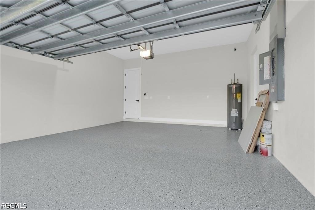 1601 Clark Ave - Photo 6 of 35