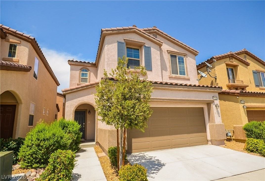 7724 Flowering Quince Dr - Photo 5 of 38