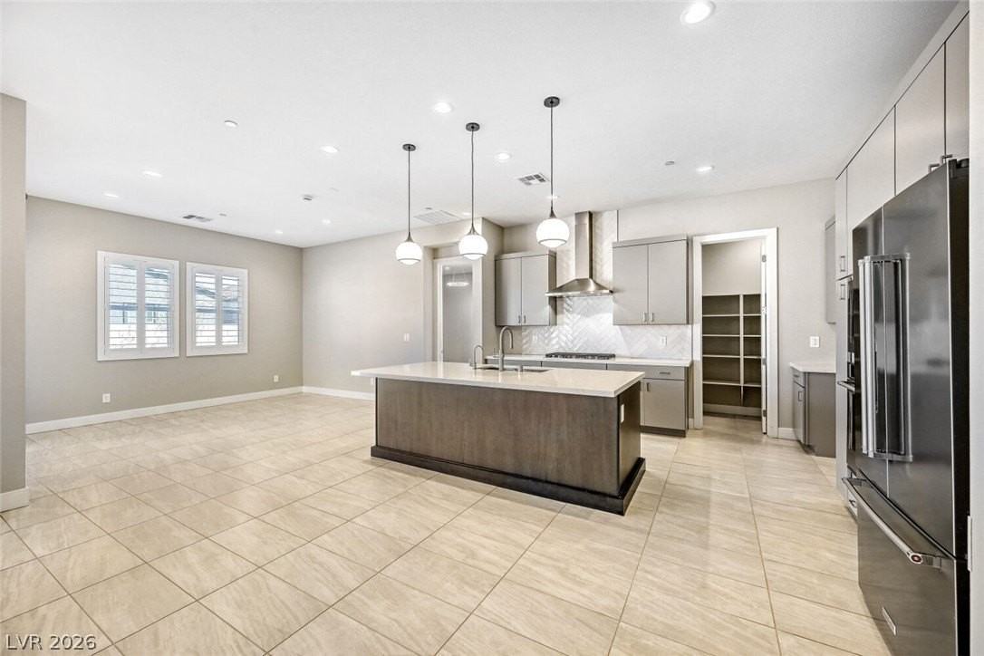 840 Watford Pl - Photo 5 of 34