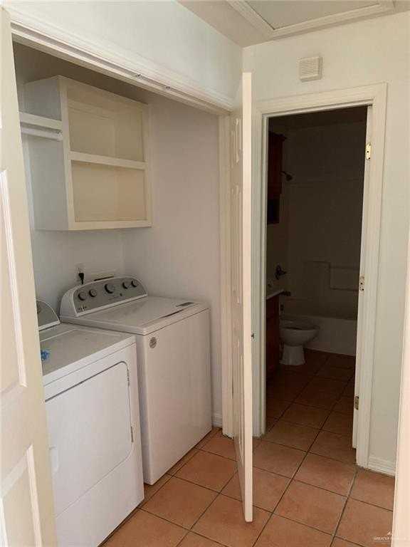 2111 Aruba Dr #1 - Photo 5 of 5