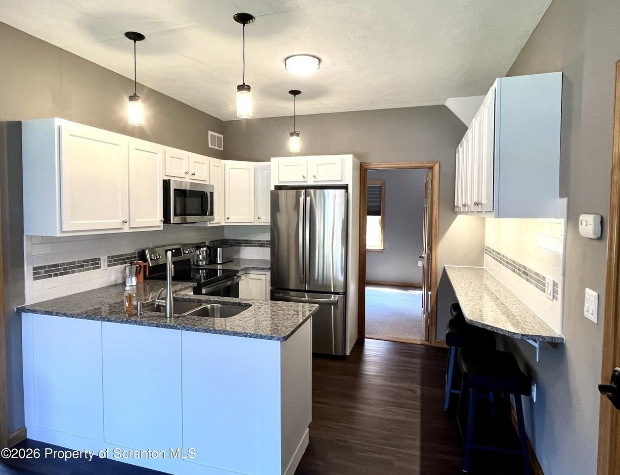 531 Easton Tpke #2ndFL202 - Photo 2 of 10