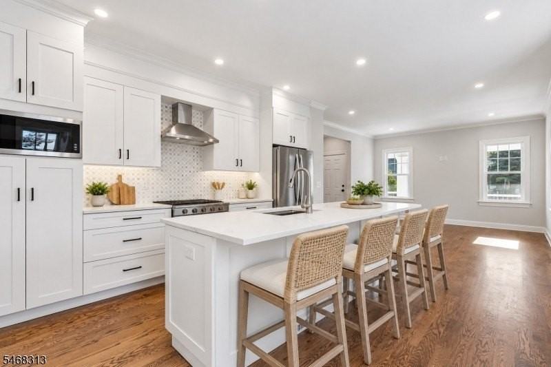 4 Summit Ave Unit 1