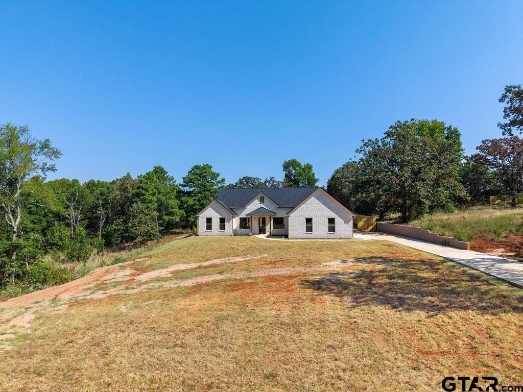 19682 Dove Ridge Ln - Photo 2 of 46