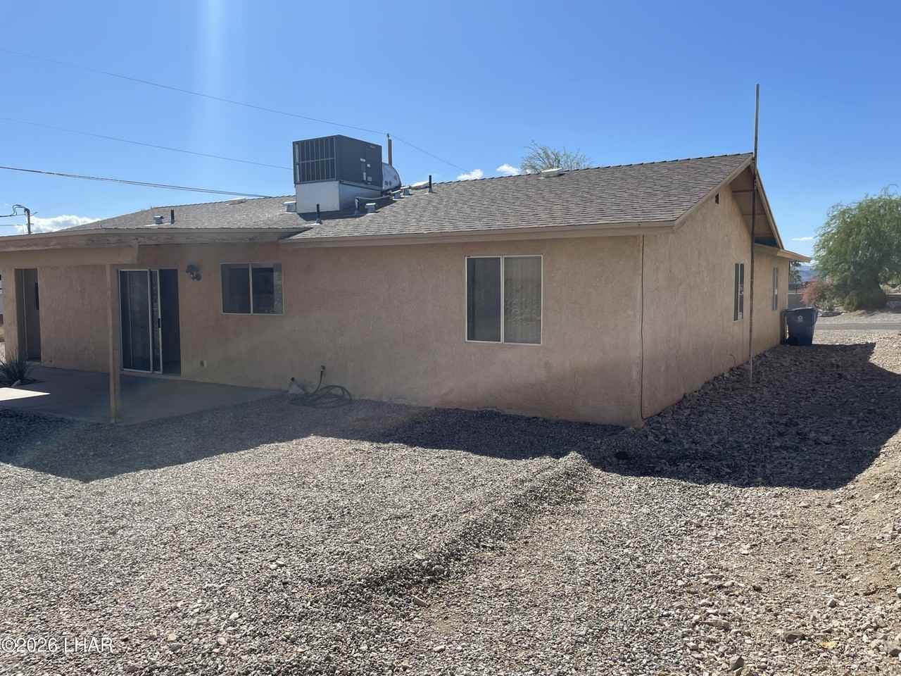 460 Brite Dr - Photo 6 of 13