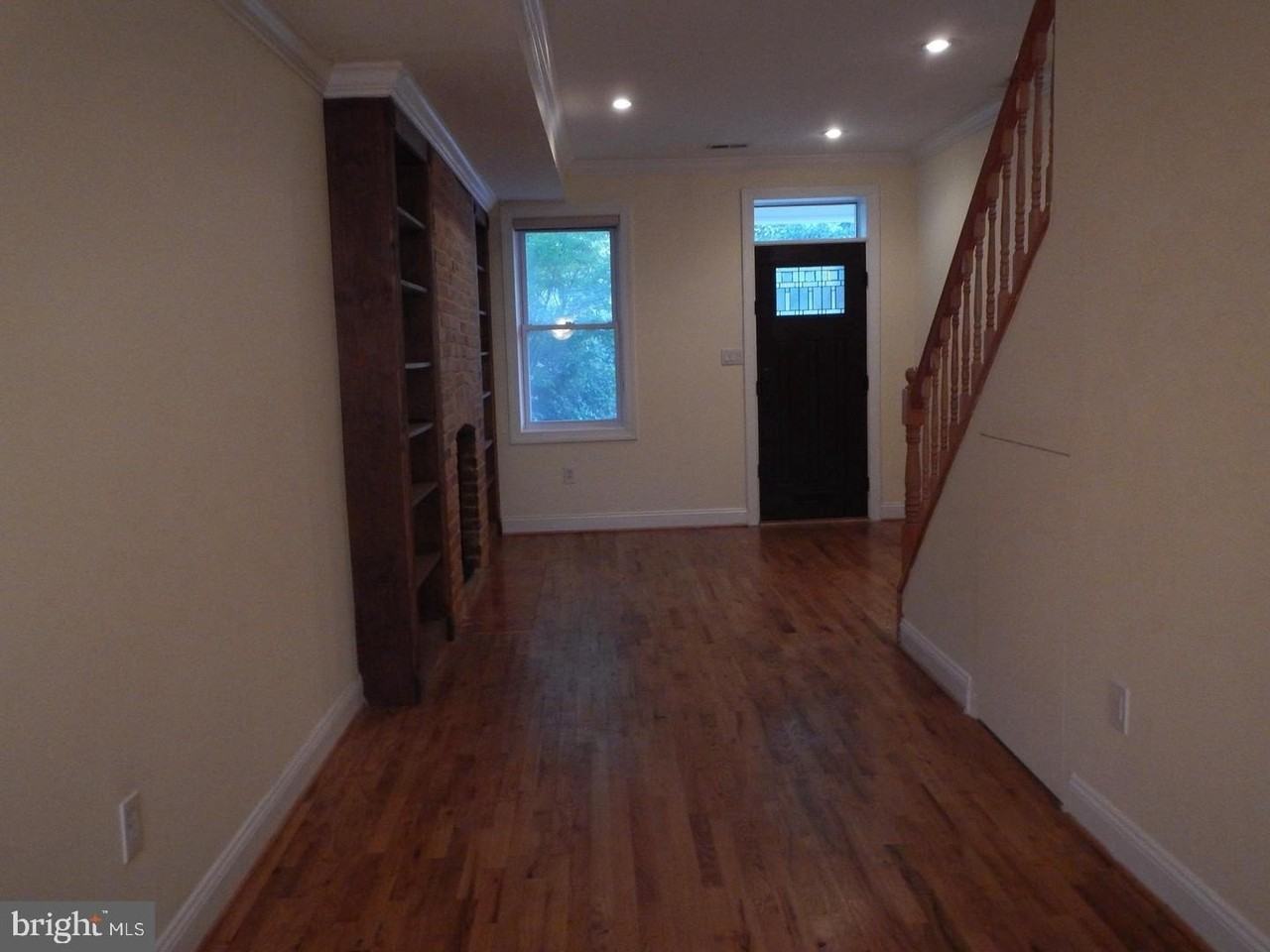 257 14th Pl Ne - Photo 4 of 26