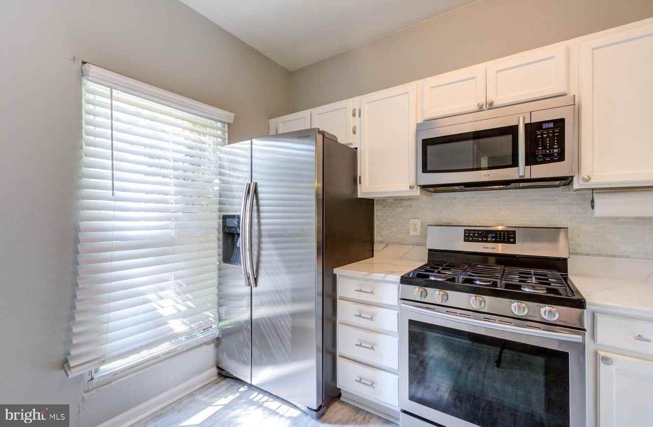 120 Paddington Way Ne - Photo 3 of 36
