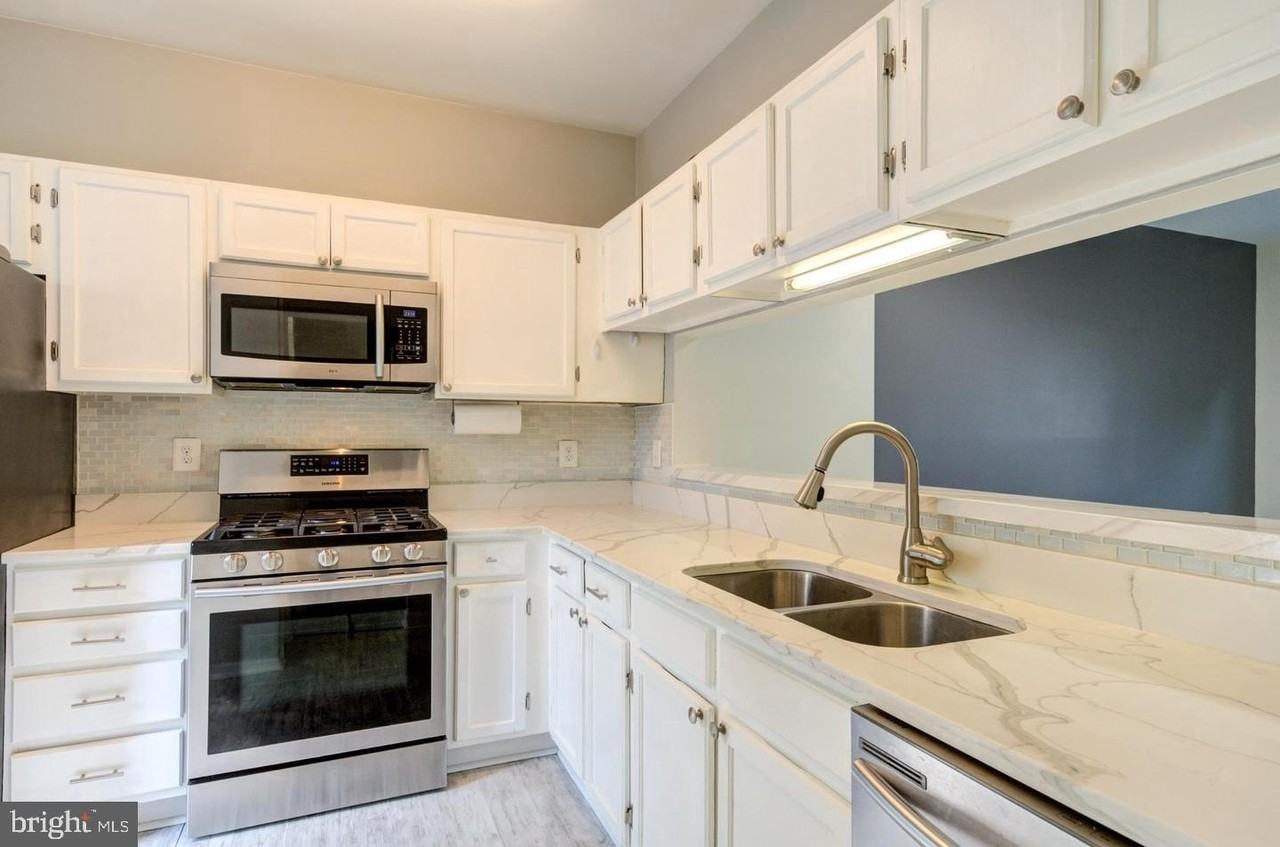 120 Paddington Way Ne - Photo 4 of 36