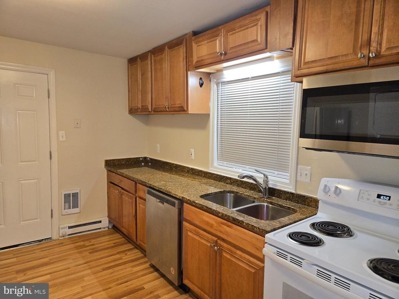 25 E Pall Mall St - Photo 6 of 19