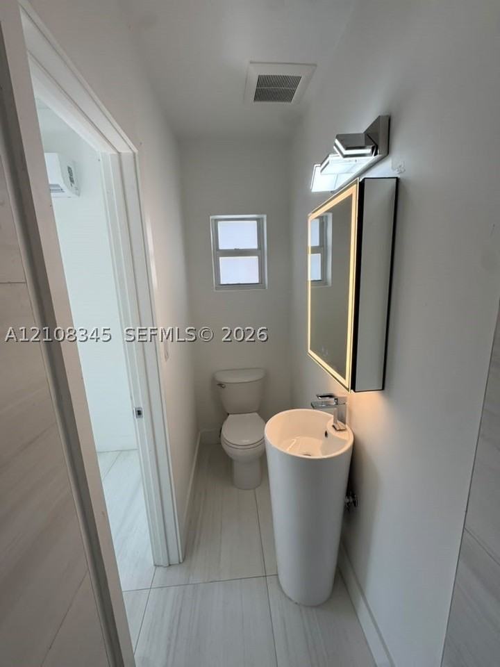 4315 Sw 8th St #1 - Photo 6 of 8