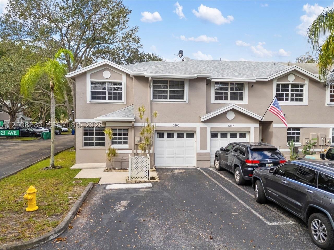 5263 Sw 121st Ave #5263 - Photo 3 of 36