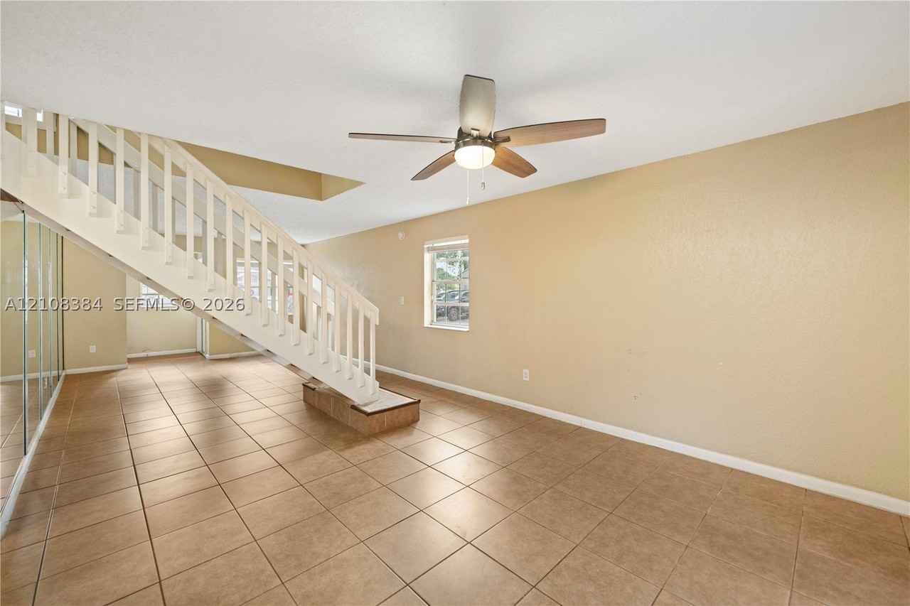 5263 Sw 121st Ave #5263 - Photo 7 of 36