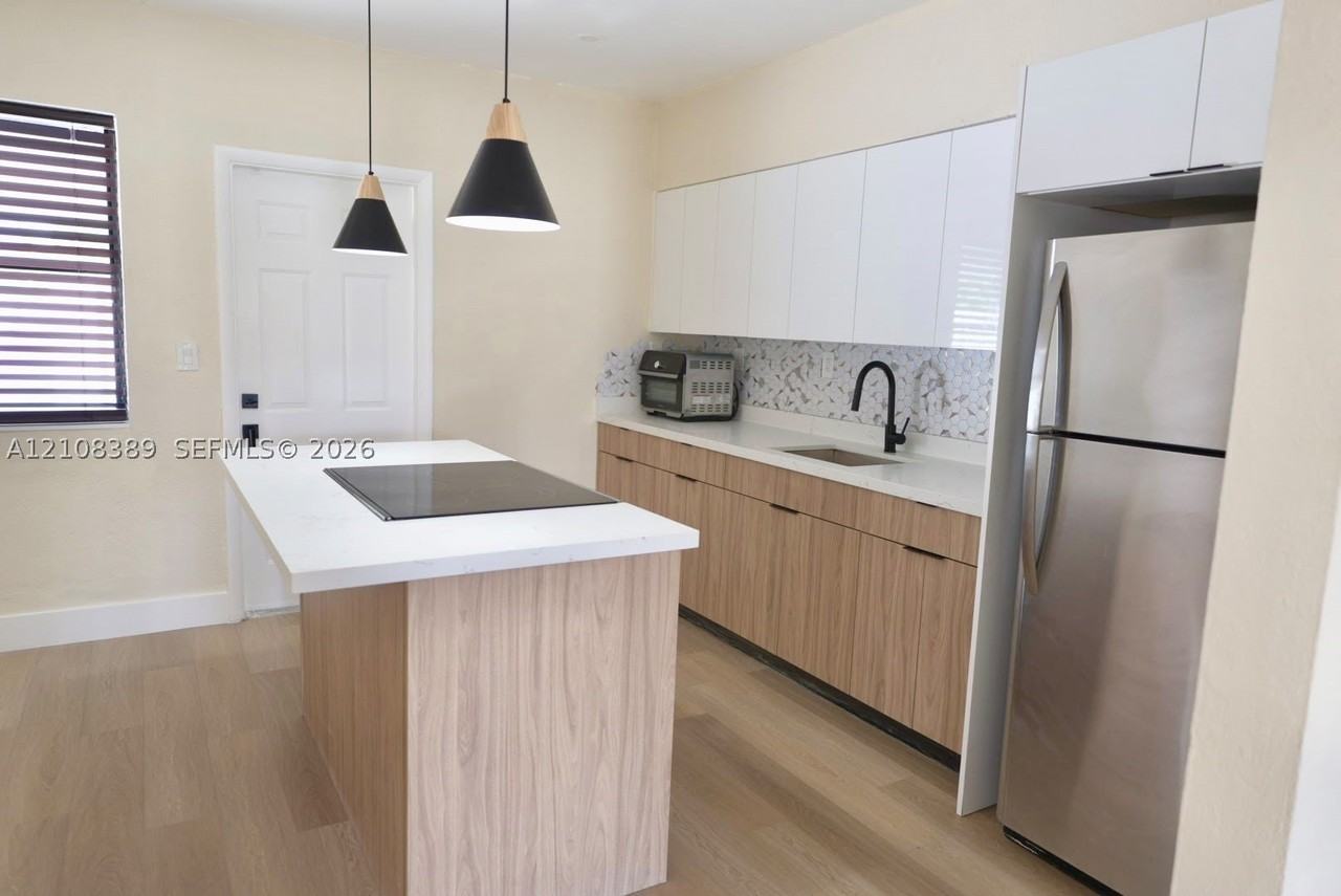 1031 Nw 108th Ter #1033 - Photo 6 of 13