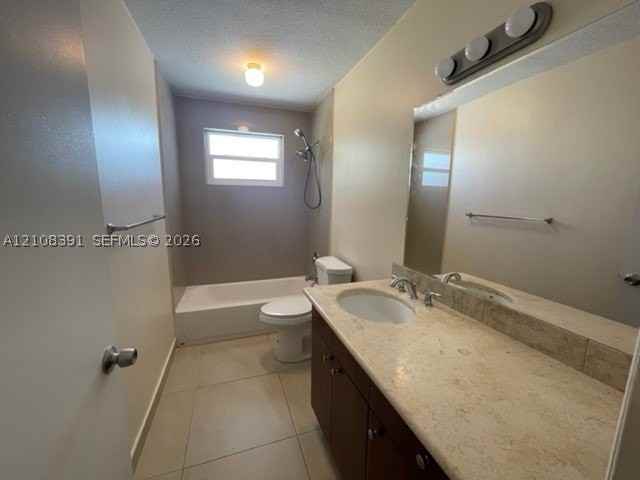 18233 Oleta Dr #18233 - Photo 5 of 14