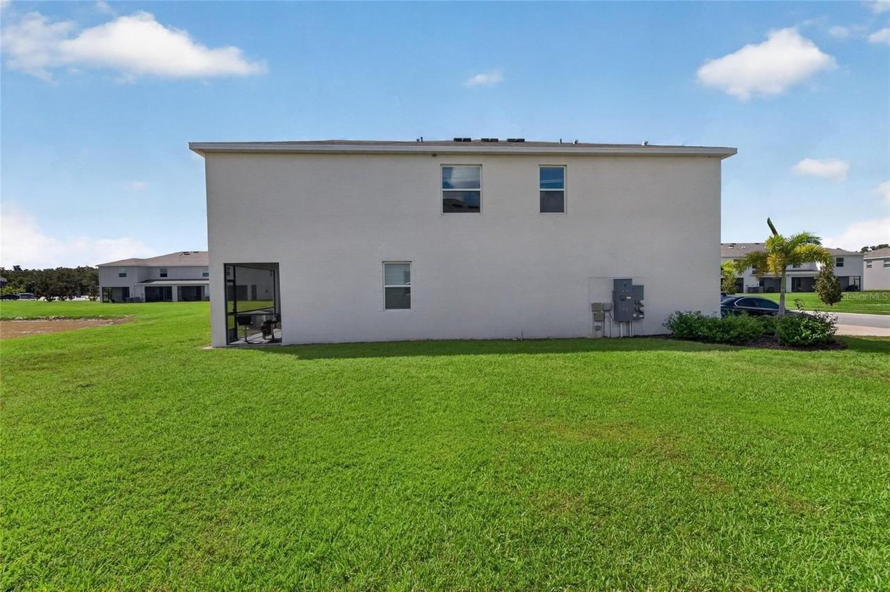 1734 Woodleaf Hammock Ct - Photo 6 of 16