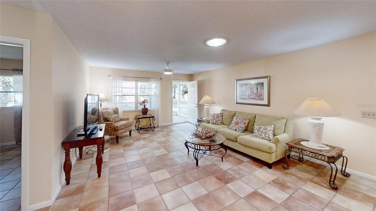 8500 Sw 93rd Ln #B - Photo 5 of 22