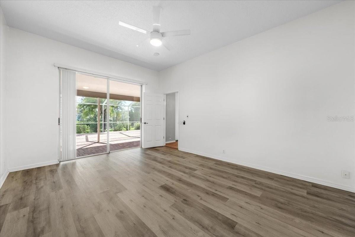 8748 Kipling Ave - Photo 7 of 48