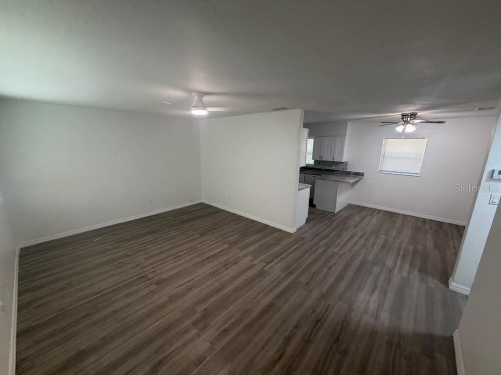260 38th Ave Se - Photo 2 of 13