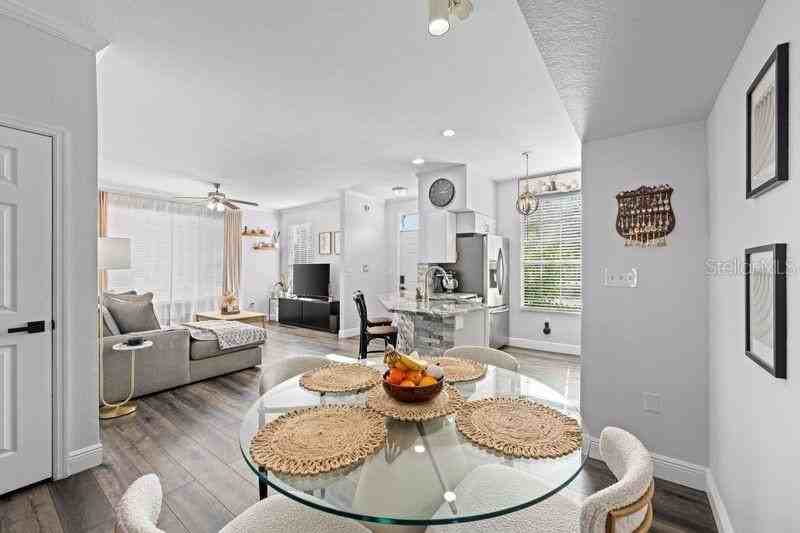 9578 Lake Chase Island Way #9578 - Photo 5 of 22