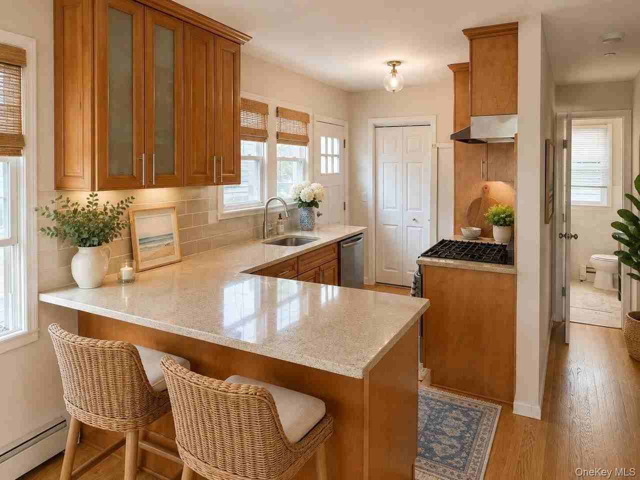72 Florida St - Photo 6 of 19