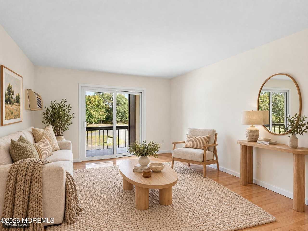 154 Cross Slope Ct #G - Photo 4 of 47