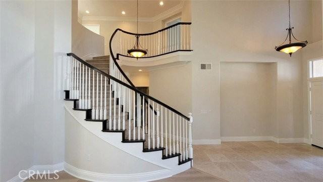 52 Clermont - Photo 2 of 8