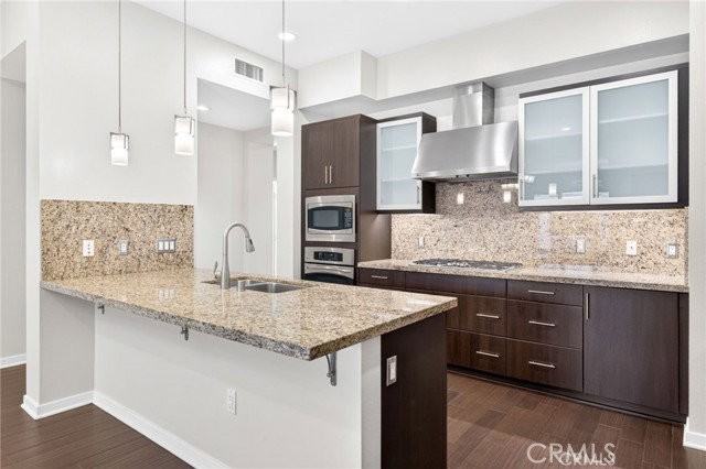21 Gramercy #309 - Photo 3 of 7