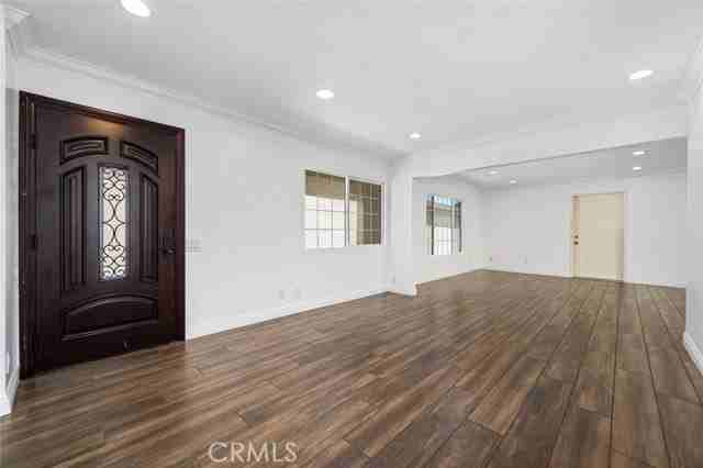53 Willow Tree Ln - Photo 7 of 8