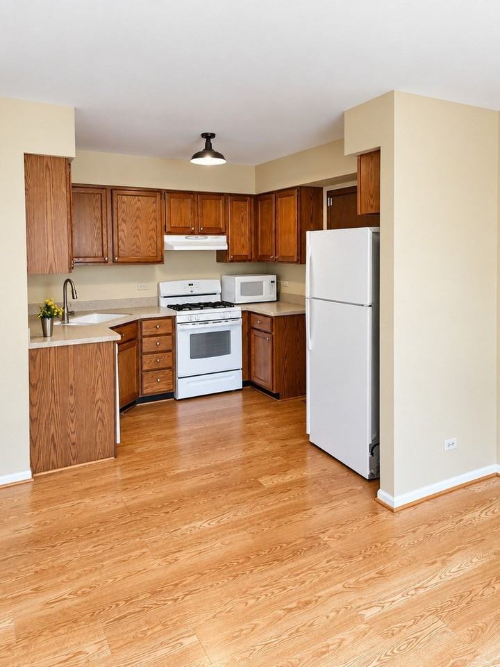 2635 College Hill Cir - Photo 6 of 13