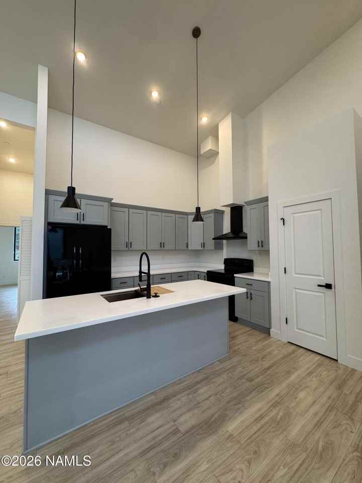 1221 E Emma Dr #210 - Photo 3 of 35