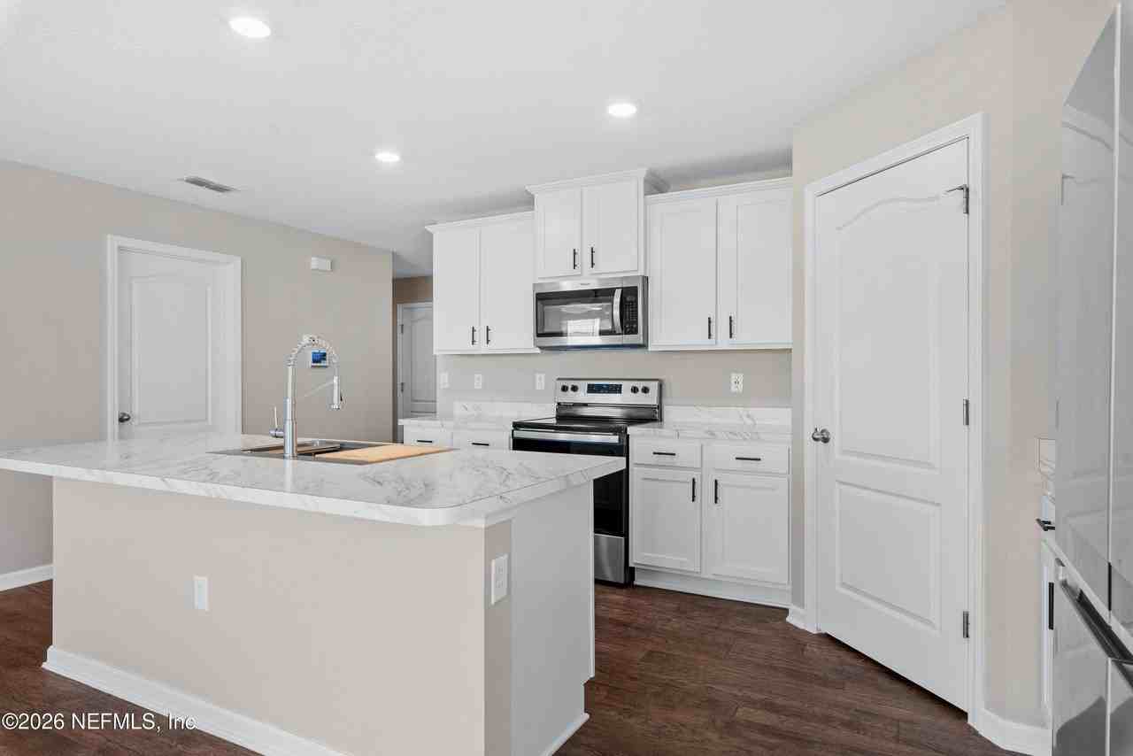 2229 Willow Glen Ln - Photo 5 of 30
